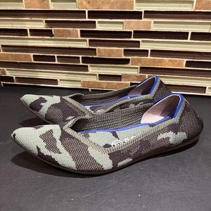 Rothy's The Point Olive Camo Womens Green Flats Pointed Toe Shoes Size 7